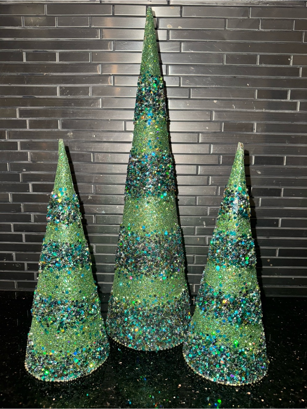 Green Holiday Glitter Cone Tree Set - Unbranded